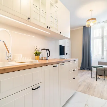 Kosciuszki 86 By Homeprime Apartment Wroclaw