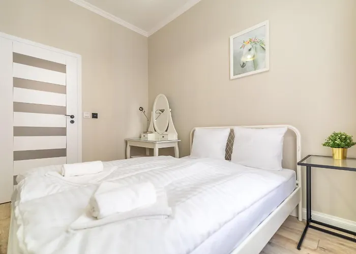 Kosciuszki 86 By Homeprime *